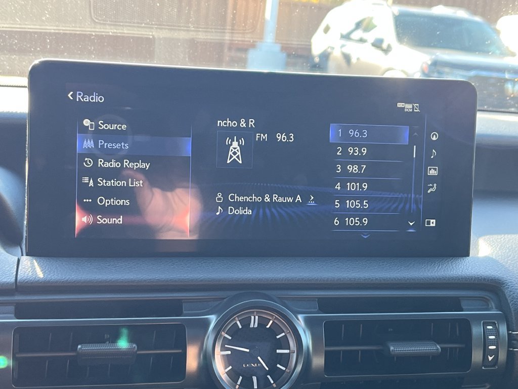 Used 2025 Lexus IS 350 F Sport w/ Navigation Package RWD image 30