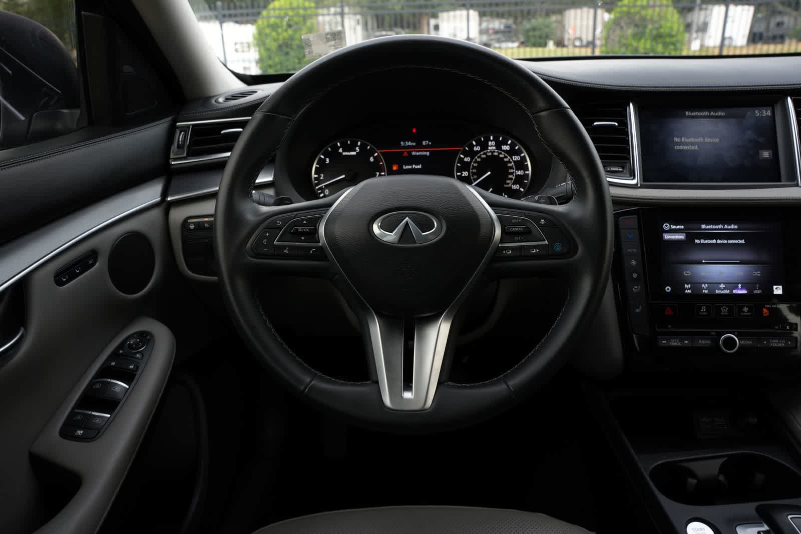 Used 2023 INFINITI QX50 Luxe AWD/4WD image 9