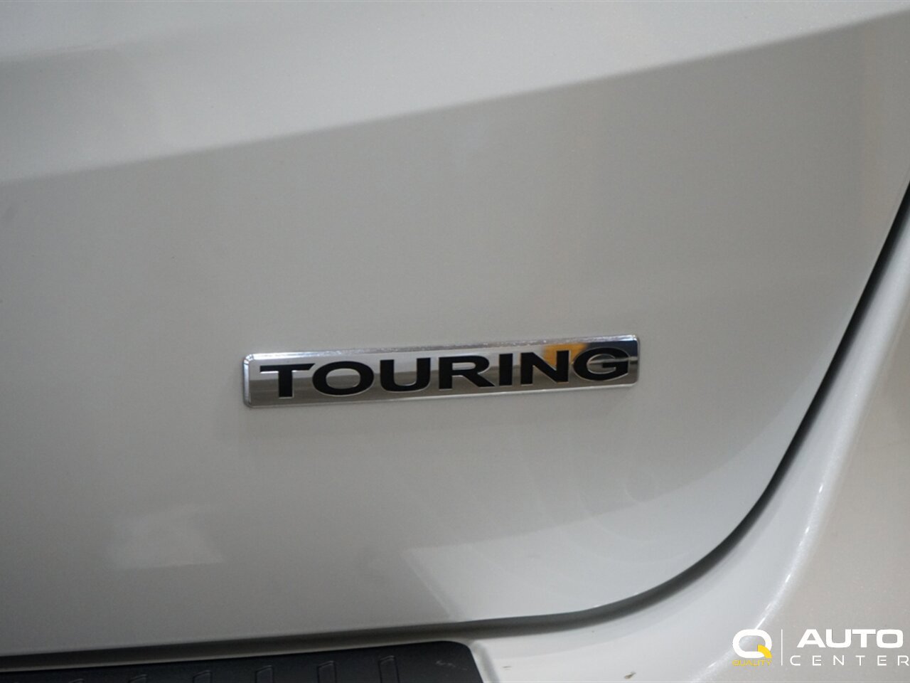 Used 2023 Honda Odyssey Touring image 5