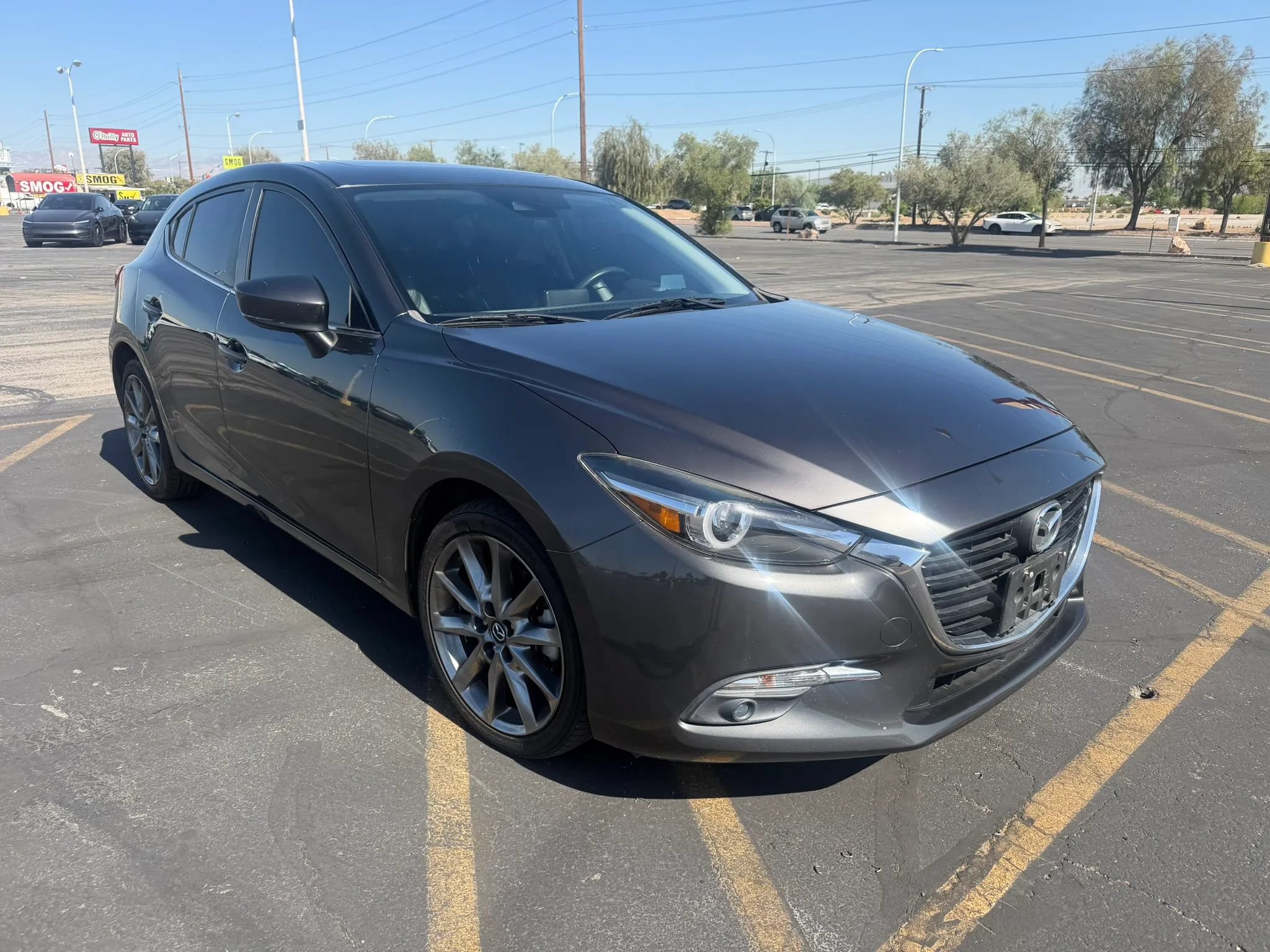 Used 2018 MAZDA MAZDA3 Grand Touring FWD image 7