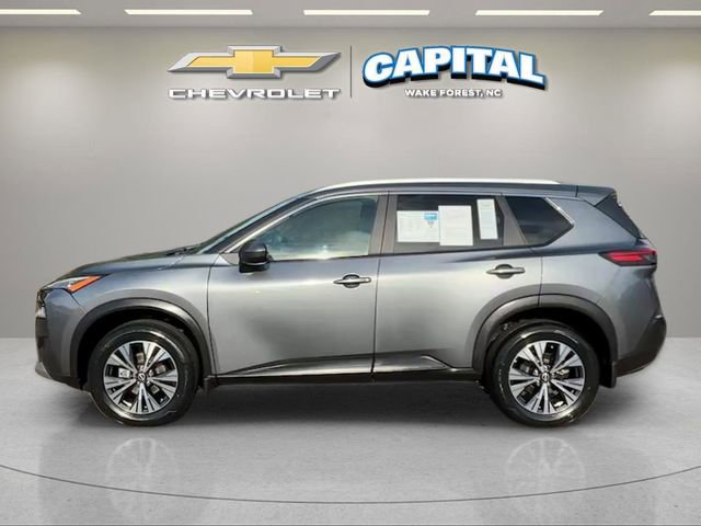 Used 2023 Nissan Rogue SV w/ SV Premium B Package FWD image 2