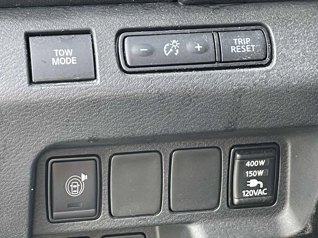 Used 2022 Nissan Frontier Pro-X image 18