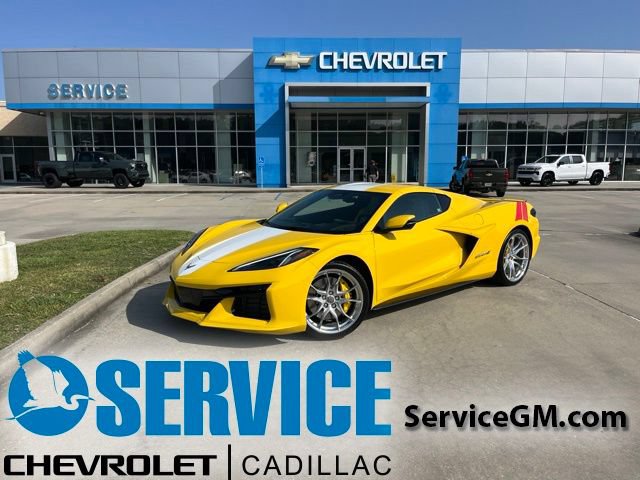 New 2027 Chevrolet Corvette Grand Sport w/ Z52 Sport Performance Package RWD image 1