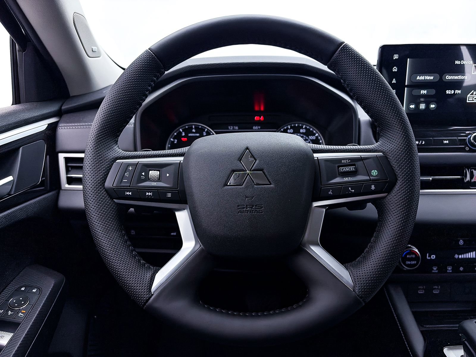 New 2026 Mitsubishi Outlander SE AWD/4WD image 20