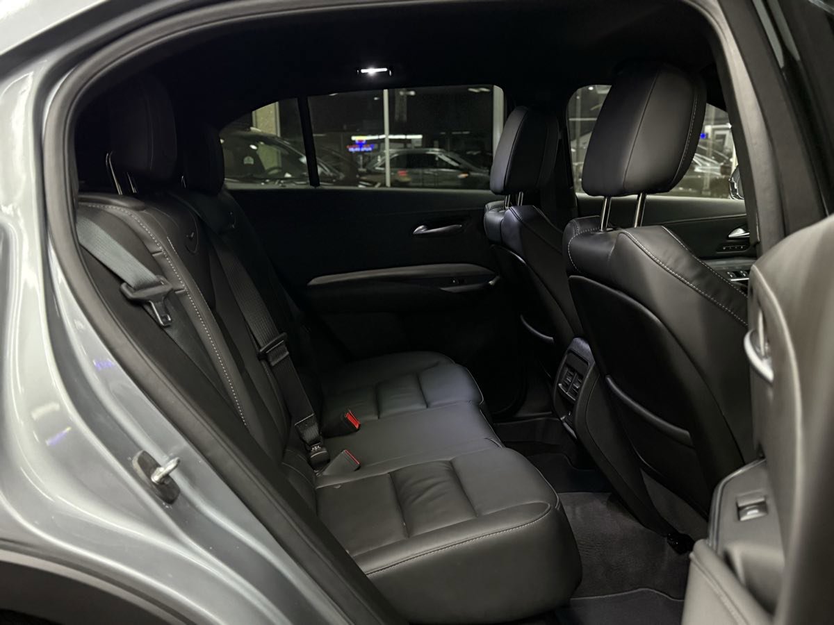 Used 2024 Cadillac XT4 Premium Luxury w/ Cold Weather Package image 26