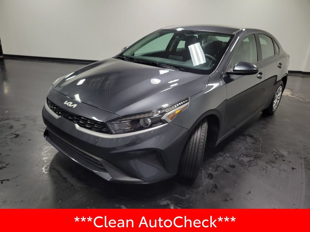 Used 2024 Kia Forte LX FWD image 4