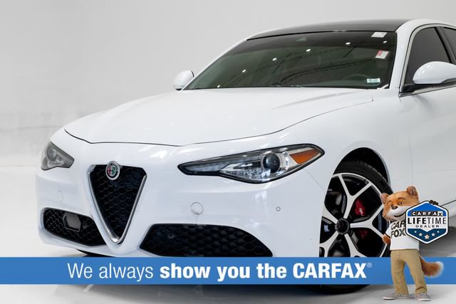 Used 2021 Alfa Romeo Giulia Ti w/ Active Assist 2 Package TI AWD/4WD image 2