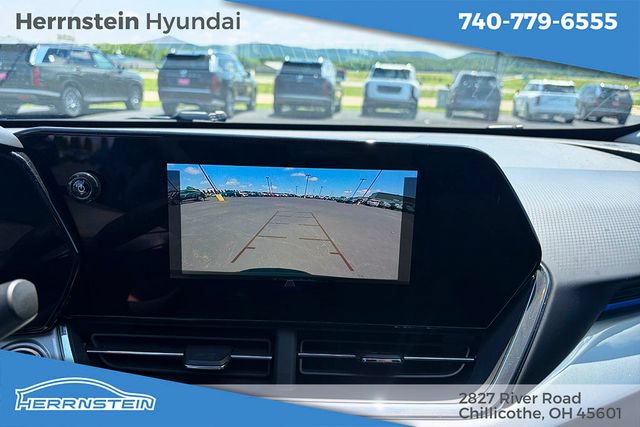 Used 2025 Chevrolet Trax LT FWD image 18