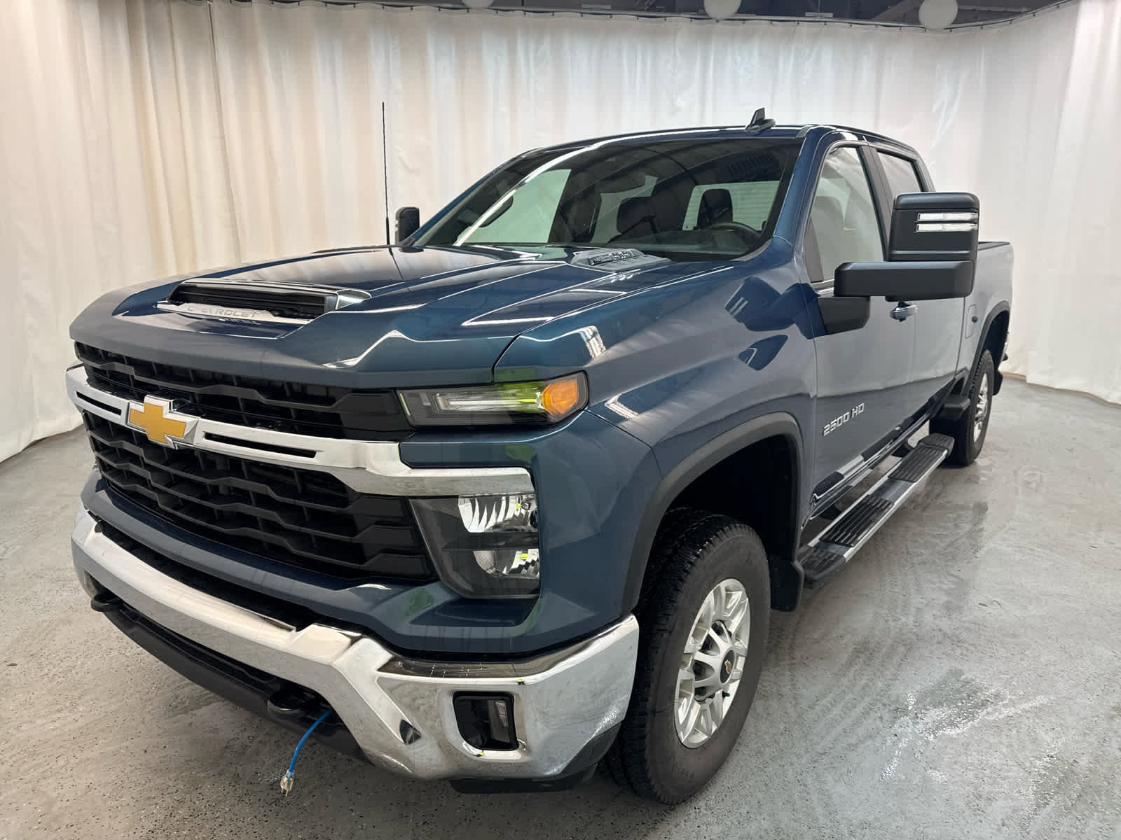Certified 2025 Chevrolet Silverado 2500 LT w/ Convenience Package image 1