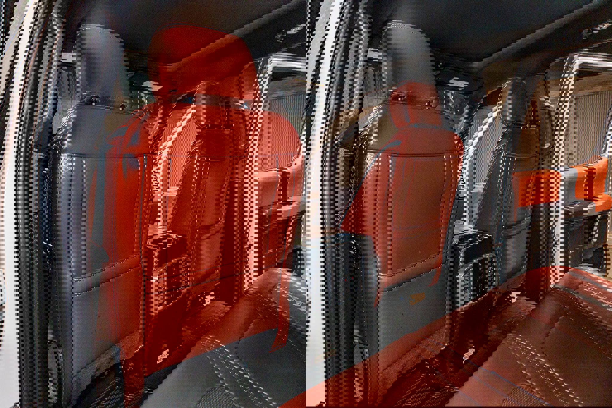 Used 2020 Ford F450 Platinum w/ FX4 Off-Road Package image 23