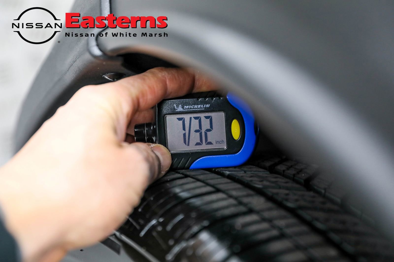 Used 2025 Nissan Kicks SR image 40