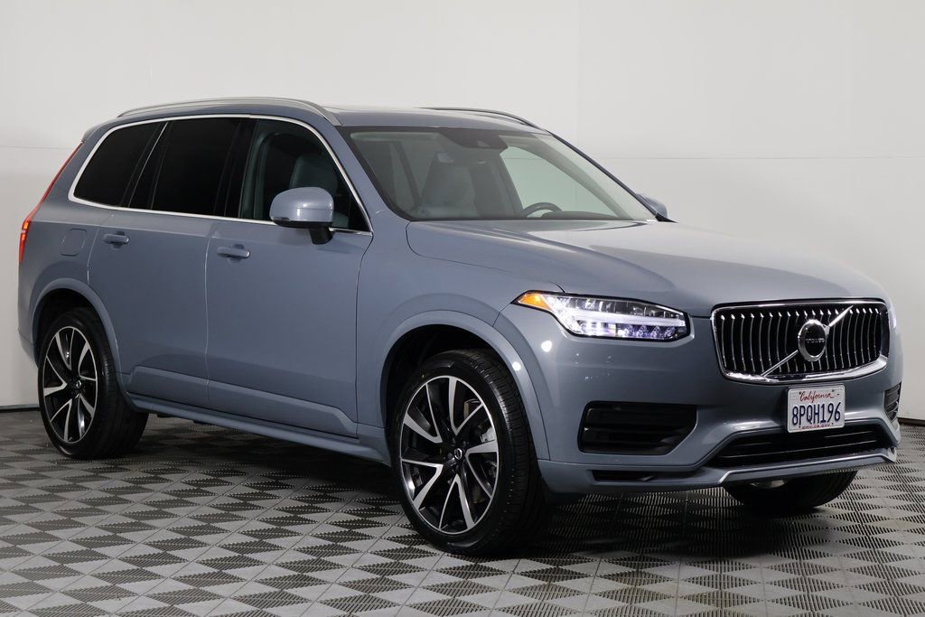 Used 2020 Volvo XC90 T8 Momentum w/ Protection Package Premier image 3