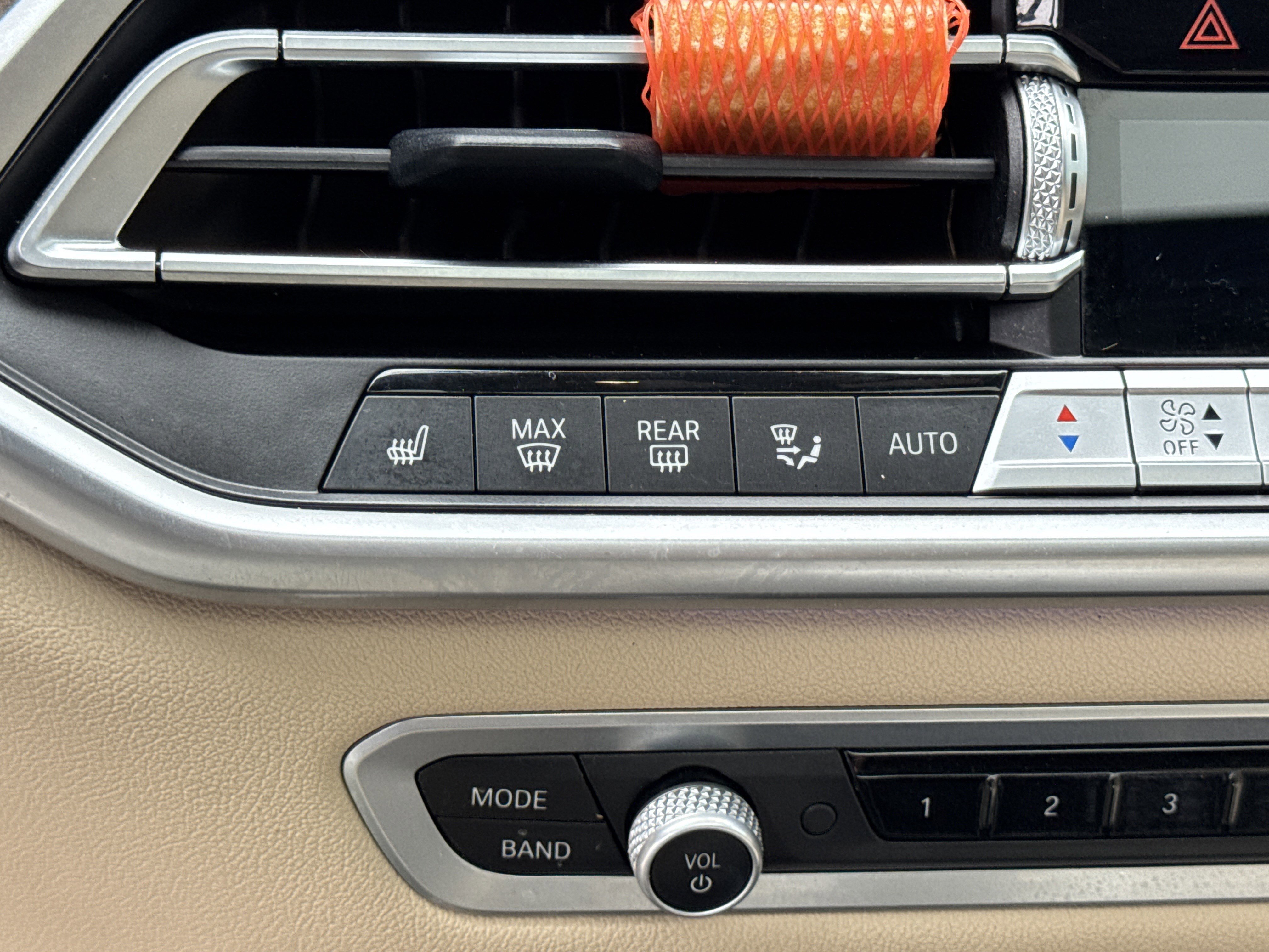 Used 2021 BMW X5 sDrive40i w/ Convenience Package image 34