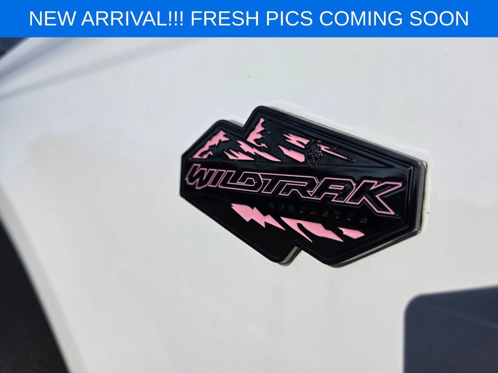 Used 2024 Ford Bronco Wildtrak image 16