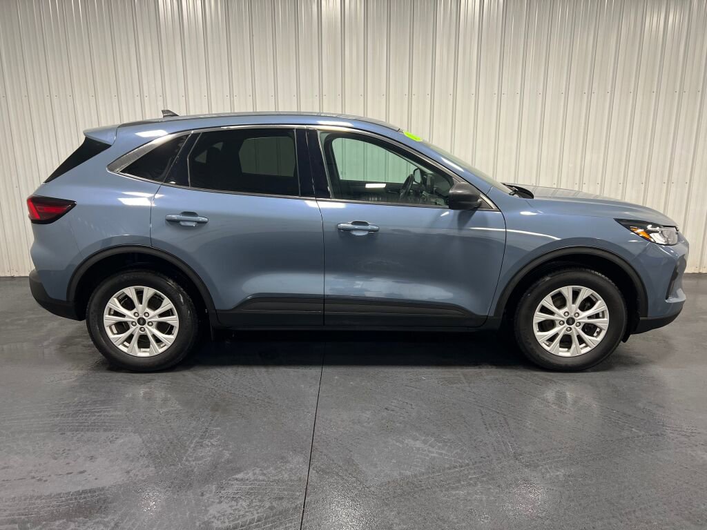 Used 2023 Ford Escape Active image 22