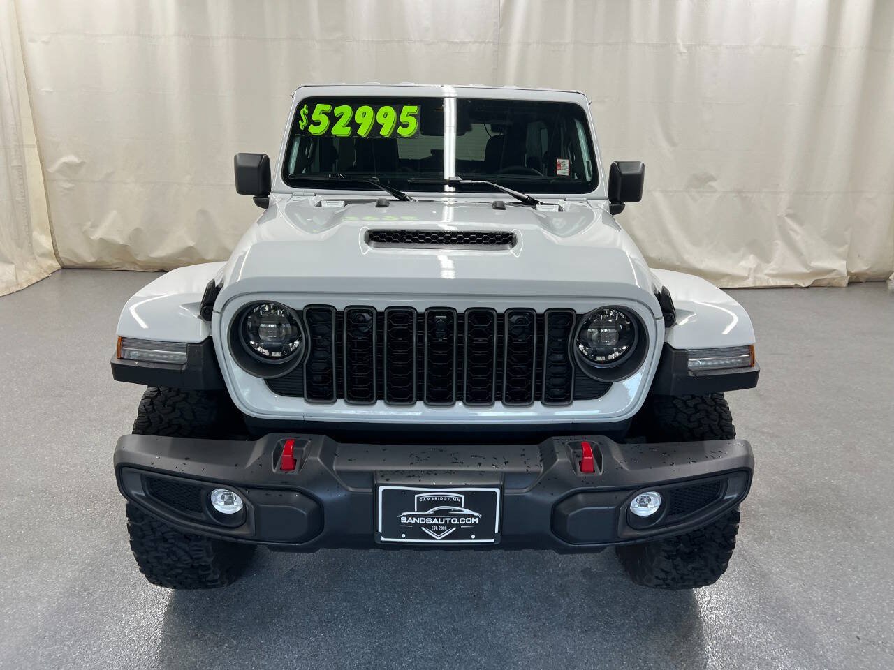Used 2026 Jeep Wrangler Rubicon w/ Safety Group AWD/4WD image 2