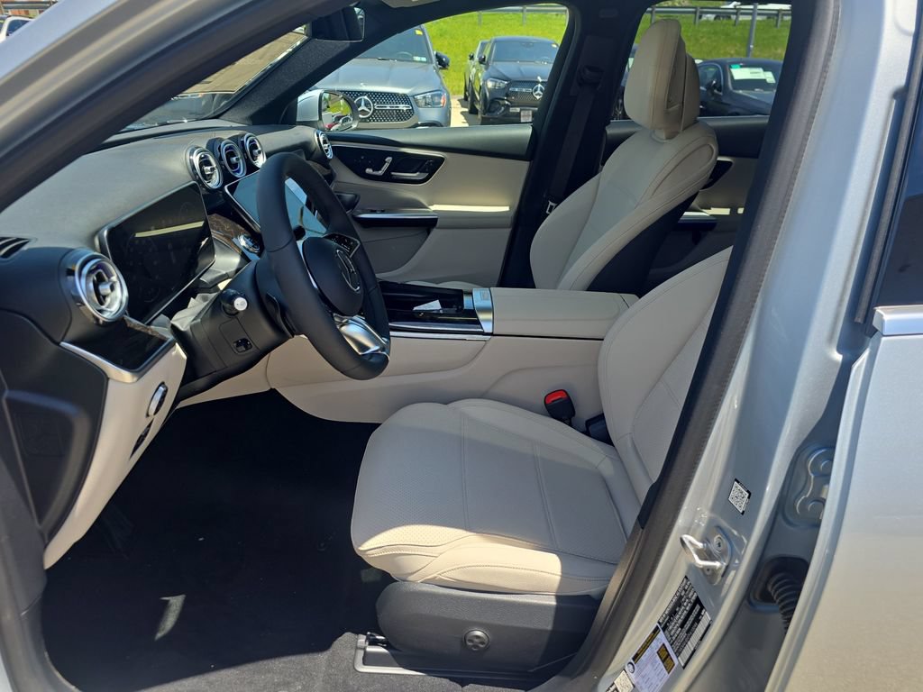 New 2026 Mercedes-Benz GLC 300 4MATIC image 9
