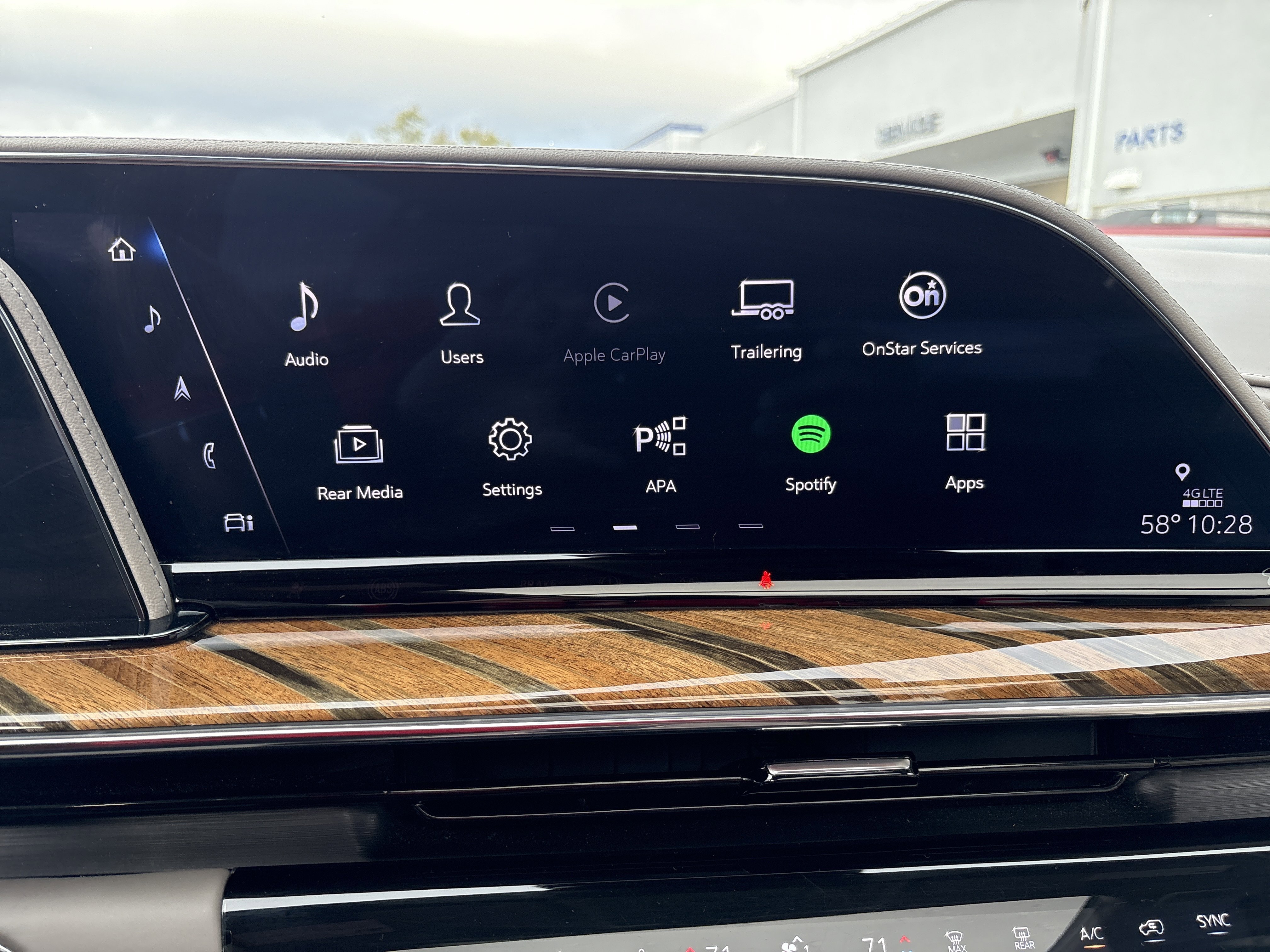 Used 2023 Cadillac Escalade Sport Platinum image 29