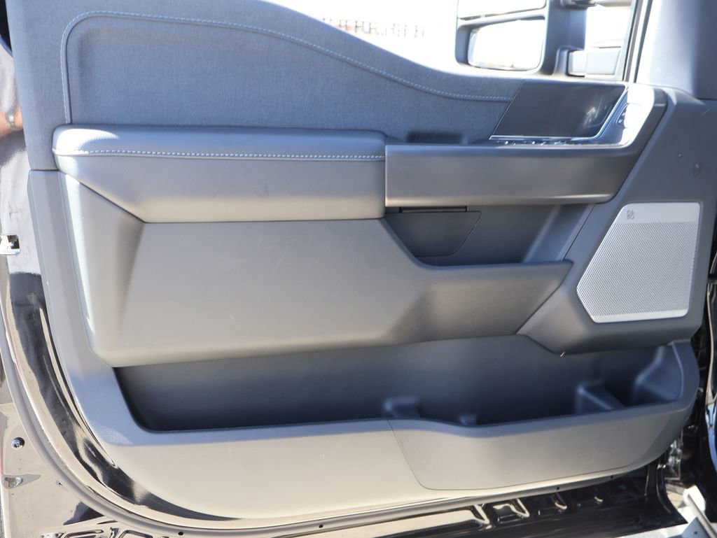 New 2025 Ford F150 Lariat w/ Equipment Group 501A Mid image 21