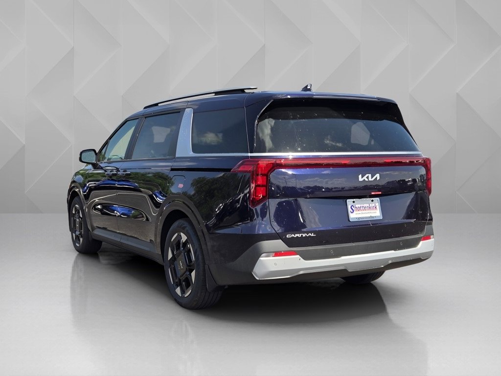 New 2026 Kia Carnival EX image 3