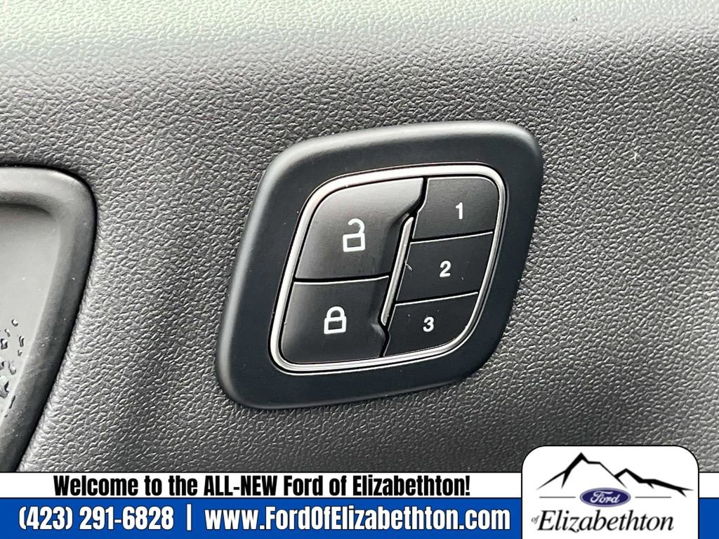 New 2026 Ford Escape ST-Line Elite w/ Class II Trailer Tow Package image 23