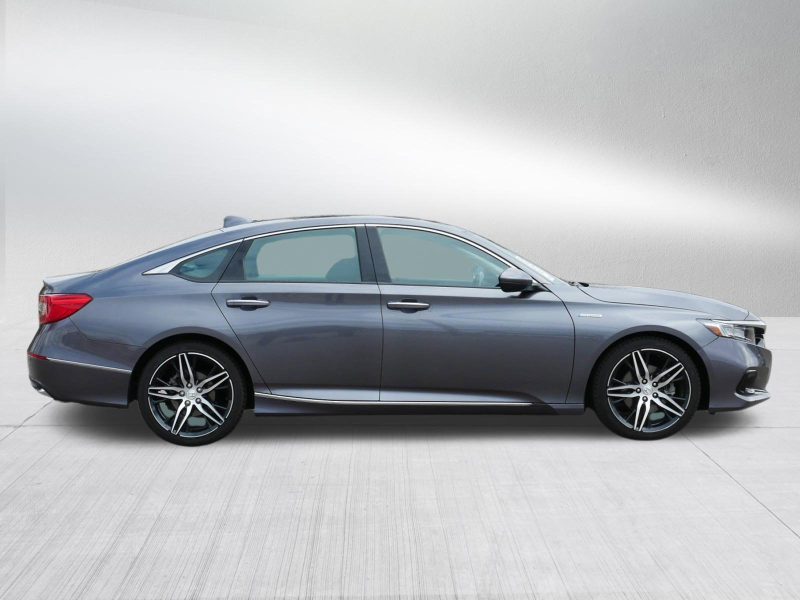 Used 2021 Honda Accord Touring image 6
