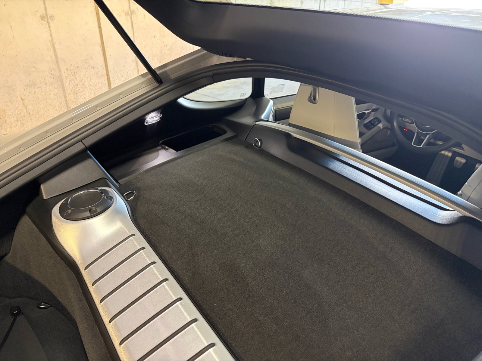 Certified 2024 Porsche 718 Cayman RWD image 47