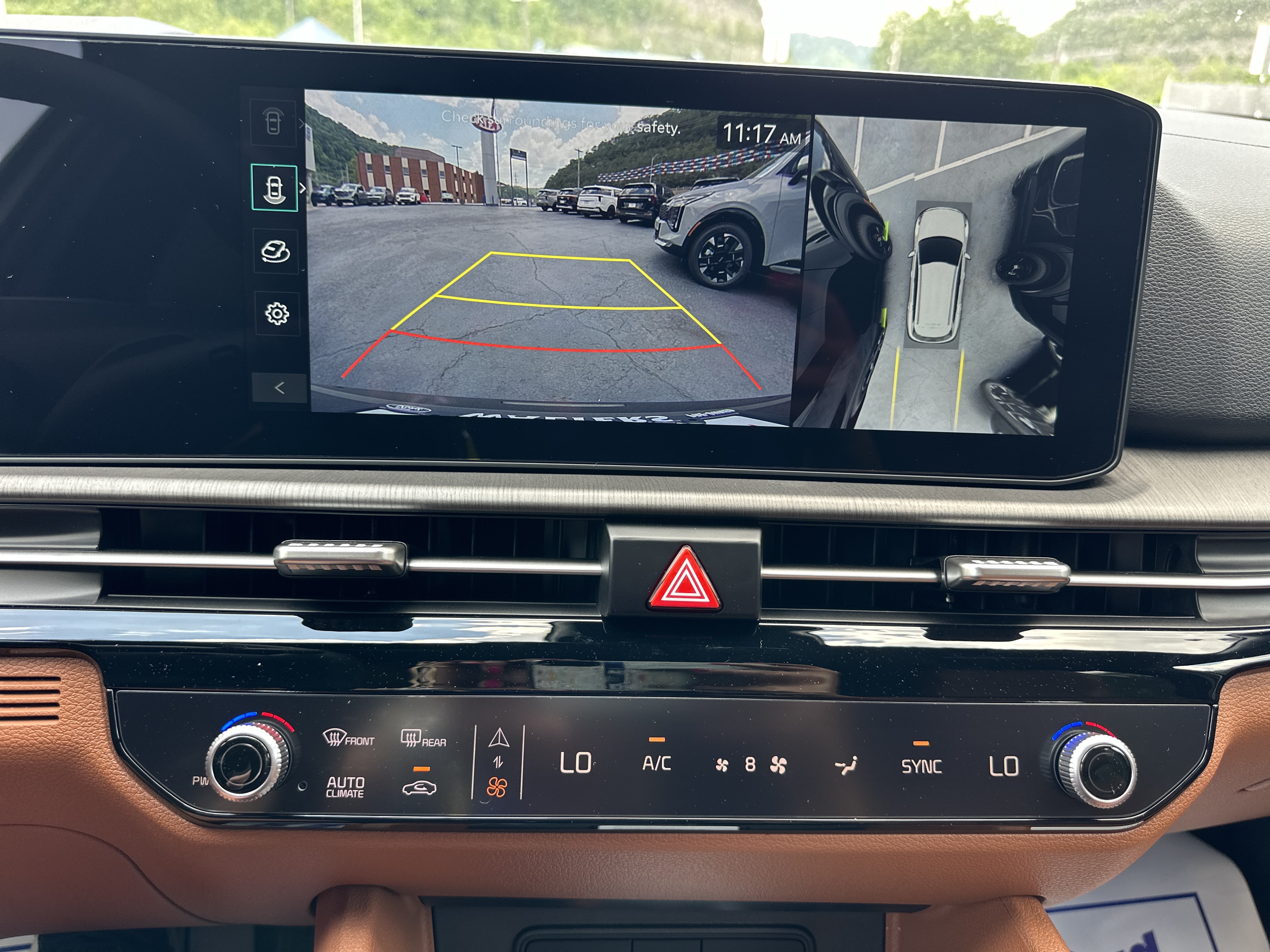 New 2026 Kia Sportage X-Line w/ X-Line Technology Package AWD/4WD image 14