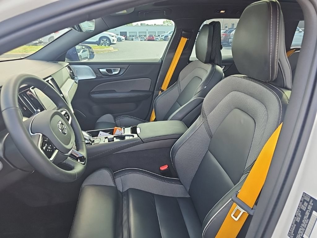 Used 2024 Volvo V60 T8 Polestar w/ Protection Package Premier AWD/4WD image 3