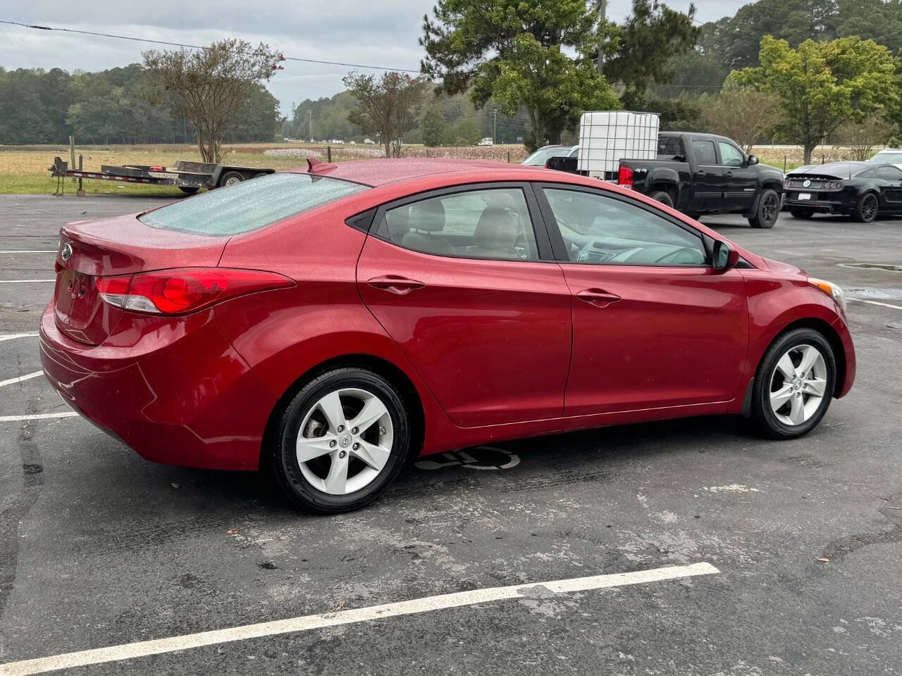 Used 2013 Hyundai Elantra GLS w/ Preferred Pkg image 8
