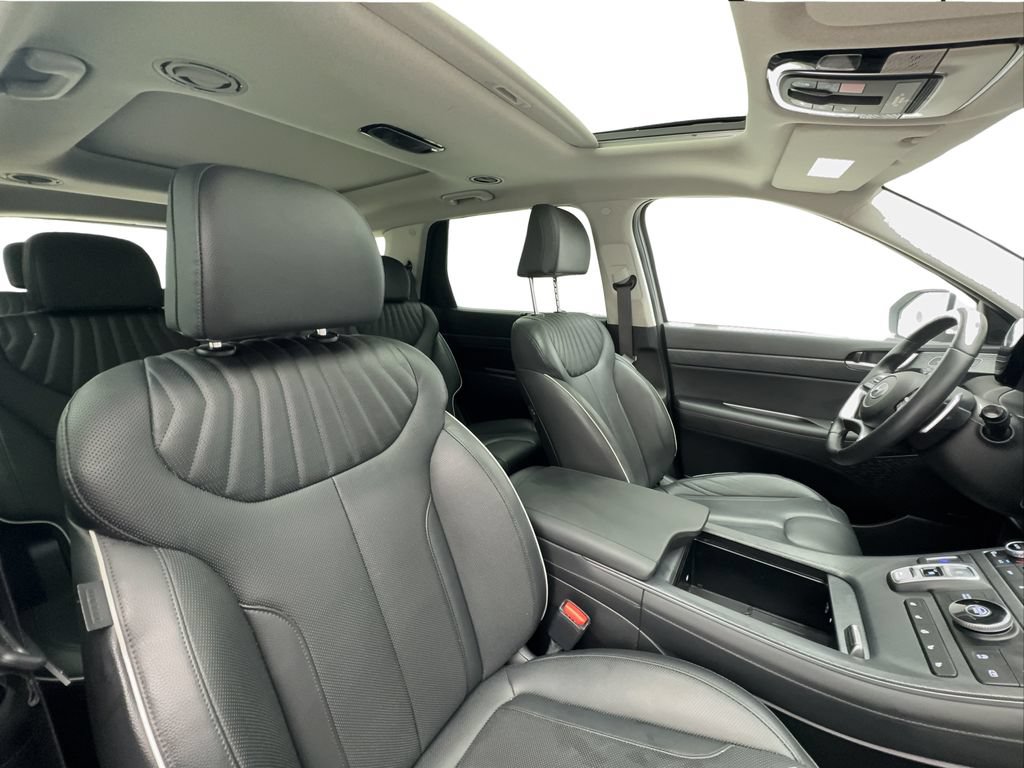 Used 2025 Hyundai Palisade Limited FWD image 32