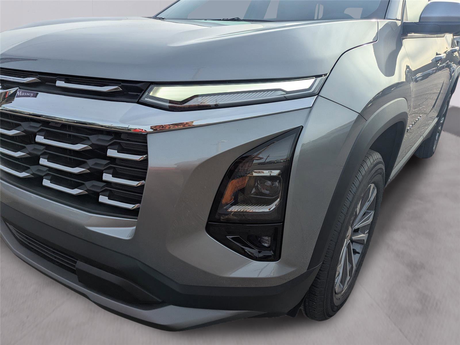 New 2026 Chevrolet Equinox LT w/ Convenience Package II image 9