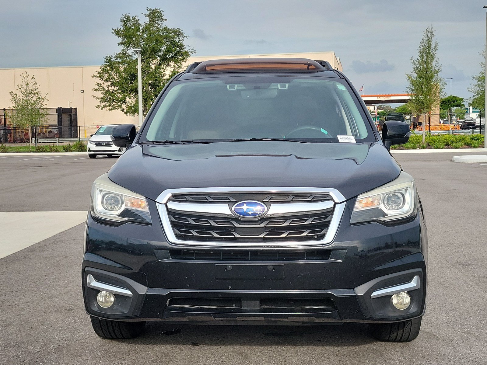 Used 2017 Subaru Forester 2.5i Touring AWD/4WD image 9