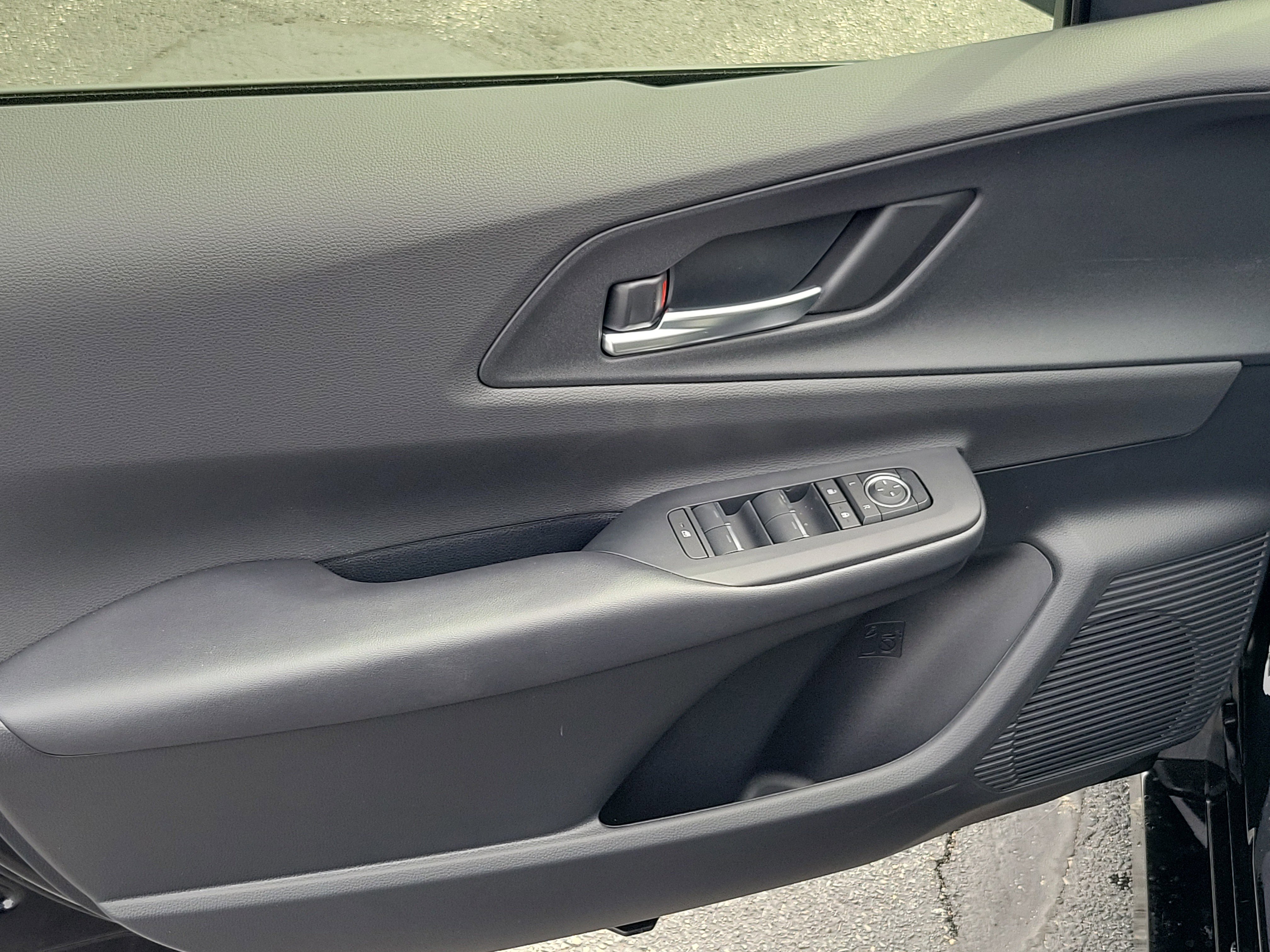 New 2026 Toyota Prius Plug-In Hybrid image 15