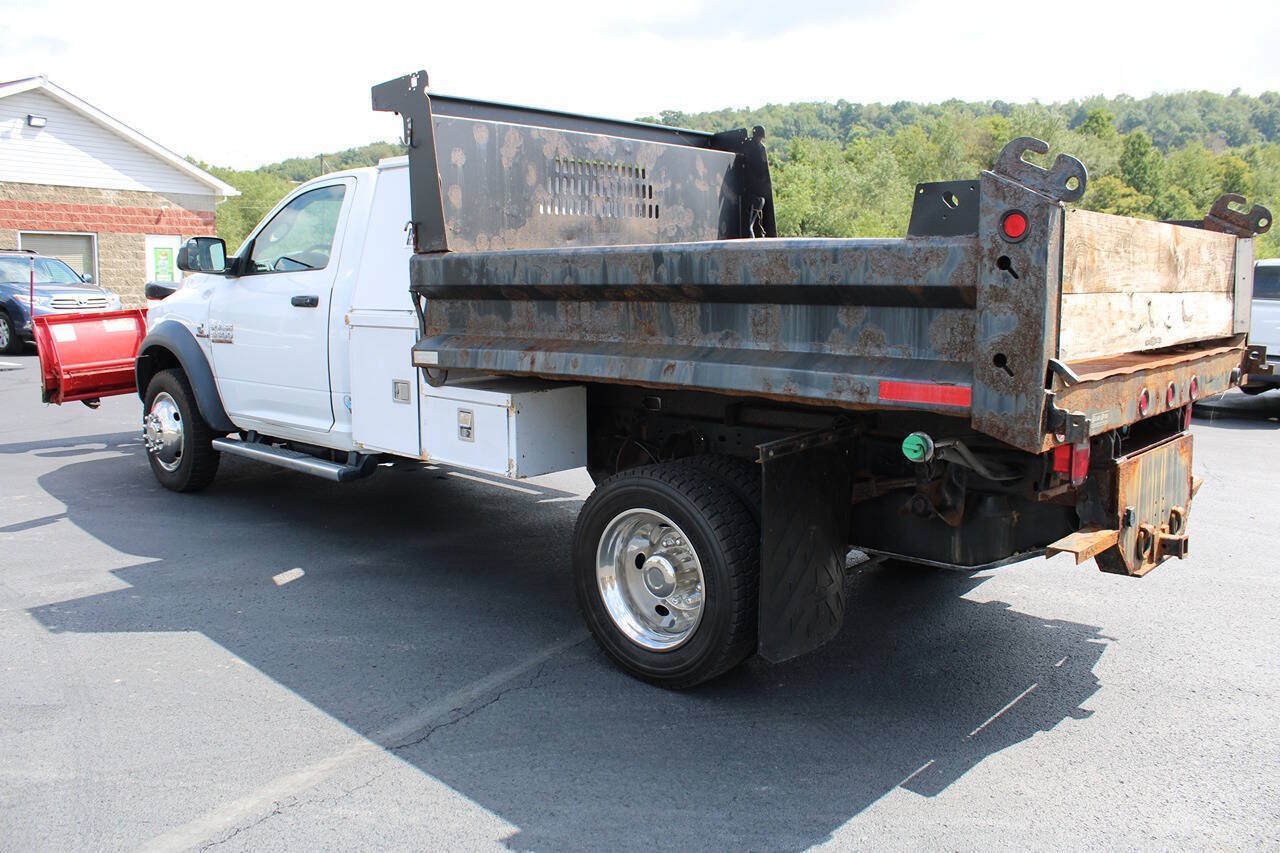 Used 2016 RAM 5500 Tradesman w/ Power & Remote Entry Group AWD/4WD image 3
