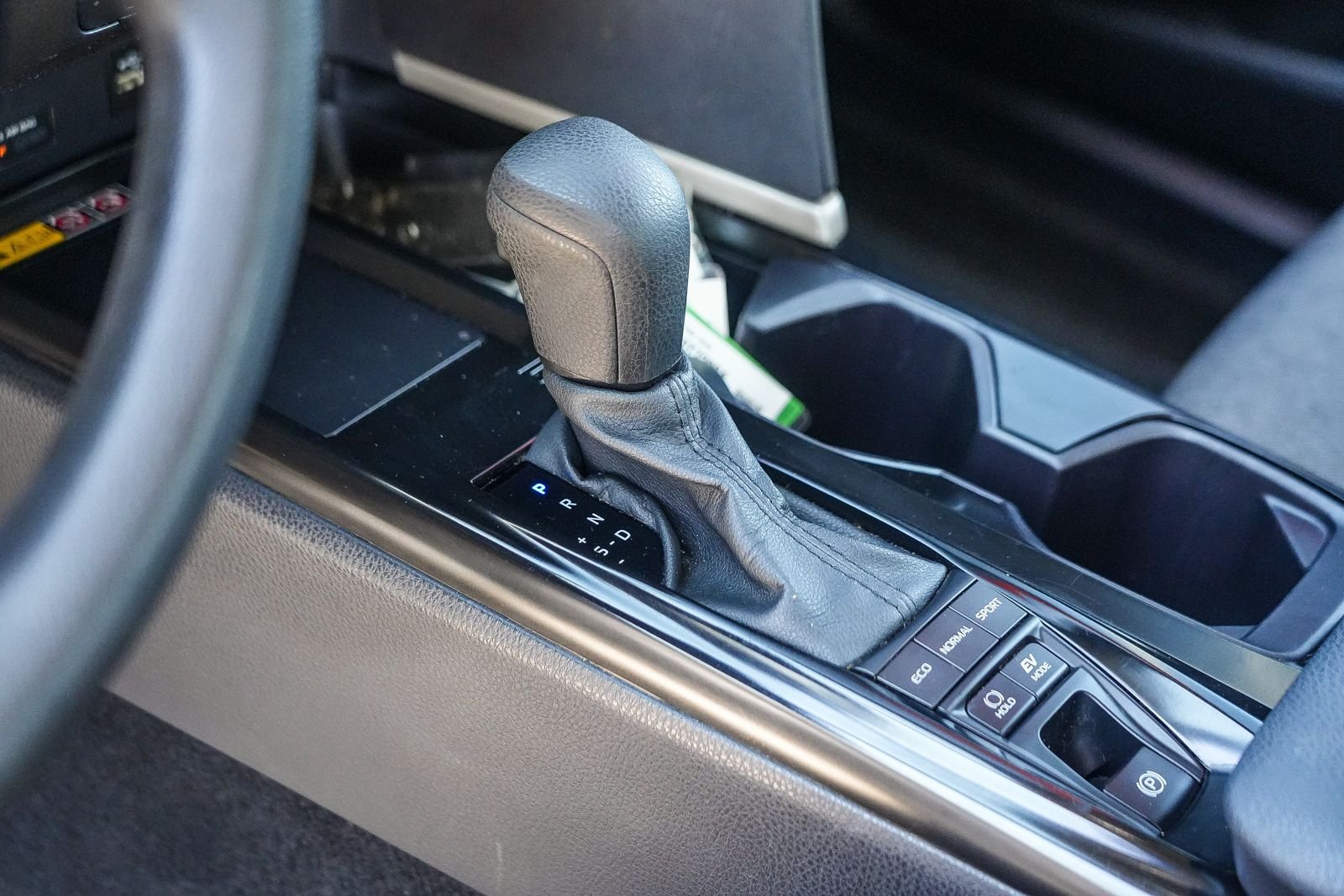 Certified 2025 Toyota Camry LE FWD image 19