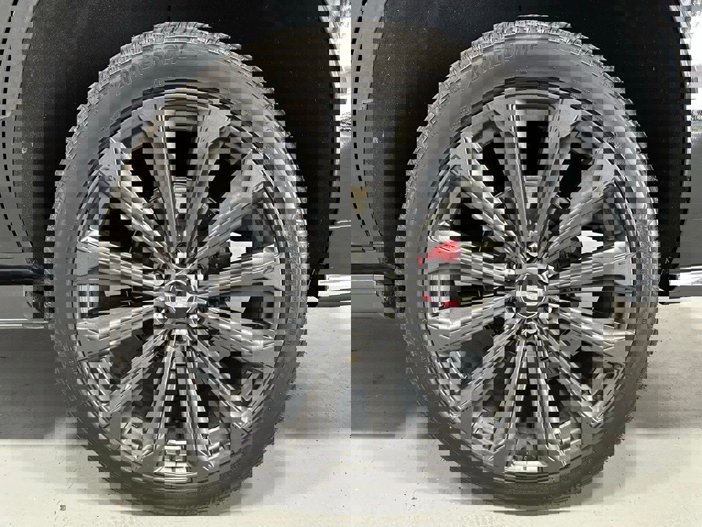 Used 2025 Cadillac Escalade V image 74