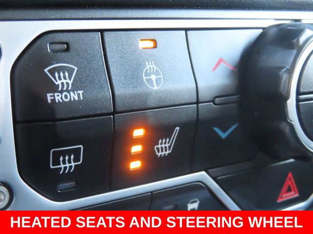 Used 2024 Jeep Wrangler Sahara w/ Technology Group image 5