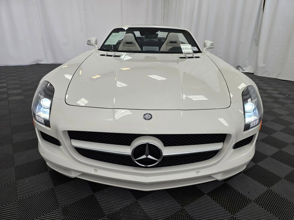 Used 2012 Mercedes-Benz SLS AMG Roadster image 61