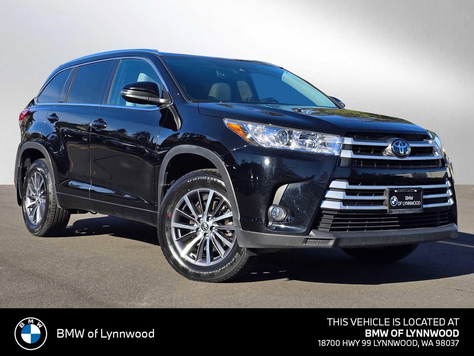 Used 2017 Toyota Highlander XLE