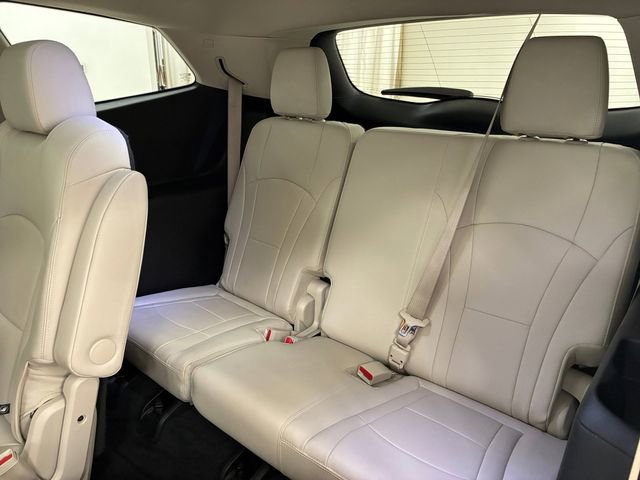 Used 2023 Buick Enclave Essence w/ Experience Buick Package image 18