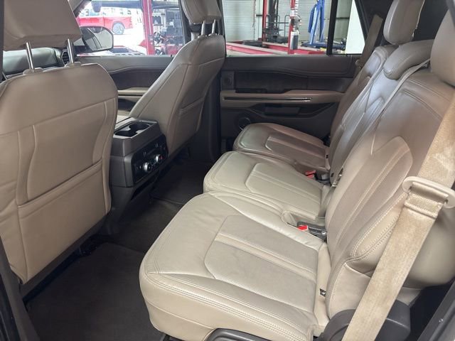 Used 2018 Ford Expedition Limited w/ Equipment Group 302A image 11