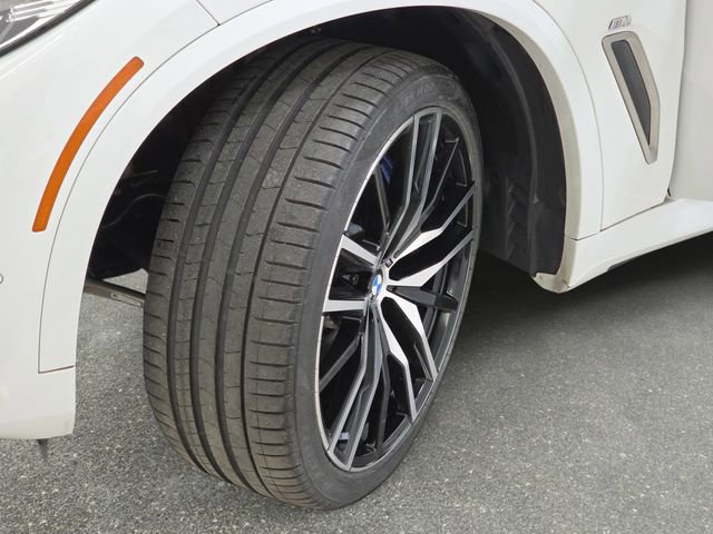 Used 2021 BMW X5 M50i w/ Premium Package AWD/4WD image 32