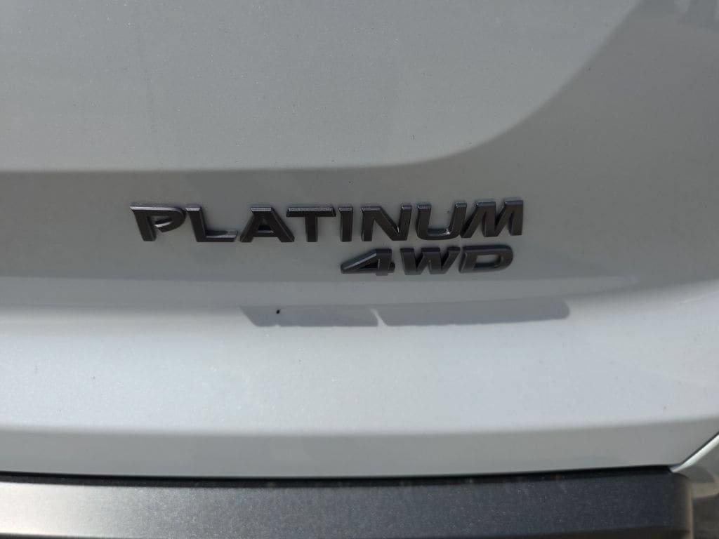 New 2026 Nissan Pathfinder Platinum AWD/4WD image 7