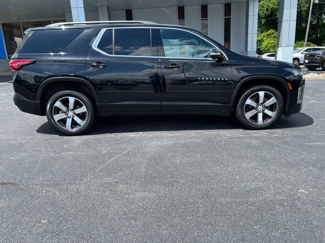 Used 2023 Chevrolet Traverse LT w/ LT Premium Package AWD/4WD image 11