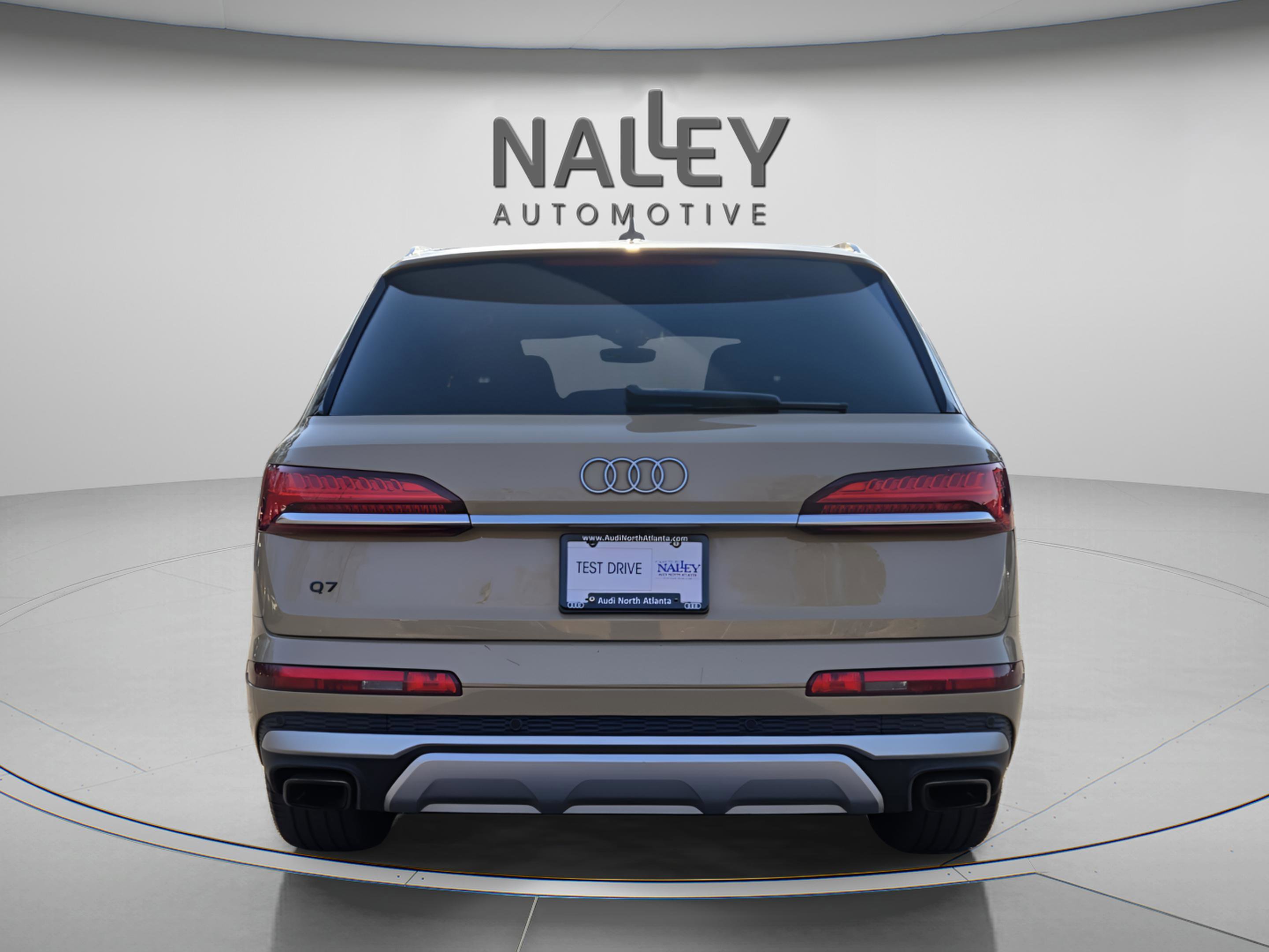 Used 2025 Audi Q7 3.0T Premium Plus image 5