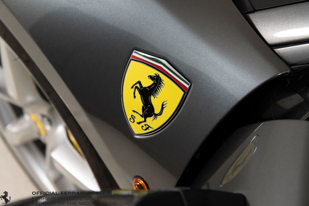 Certified 2018 Ferrari 488 GTB RWD image 25