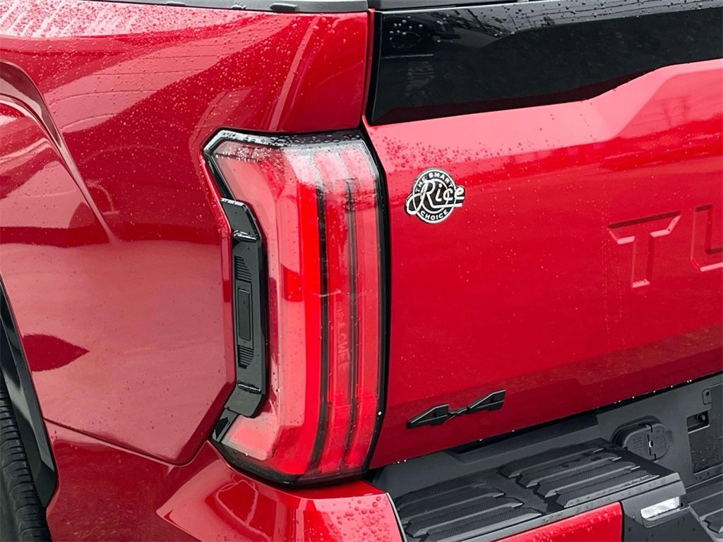 Used 2025 Toyota Tundra Platinum image 10