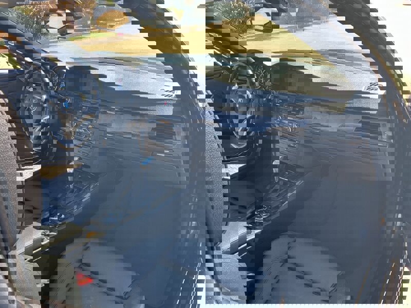 Used 2009 BMW 335i Convertible image 27