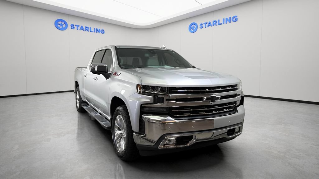 Used 2021 Chevrolet Silverado 1500 LTZ w/ LTZ Premium Package AWD/4WD image 15